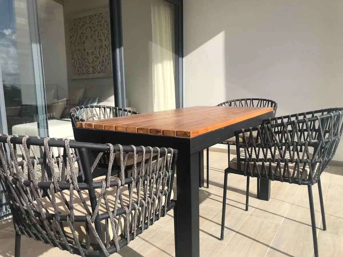Hermoso Penthouse A Solo Pasos De La Playa Punta Cana Apartment