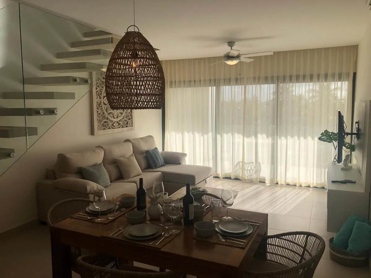 Hermoso Penthouse A Solo Pasos De La Playa Punta Cana 0*,