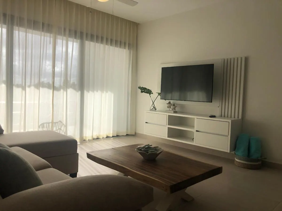 Hermoso Penthouse A Solo Pasos De La Playa Punta Cana Apartment