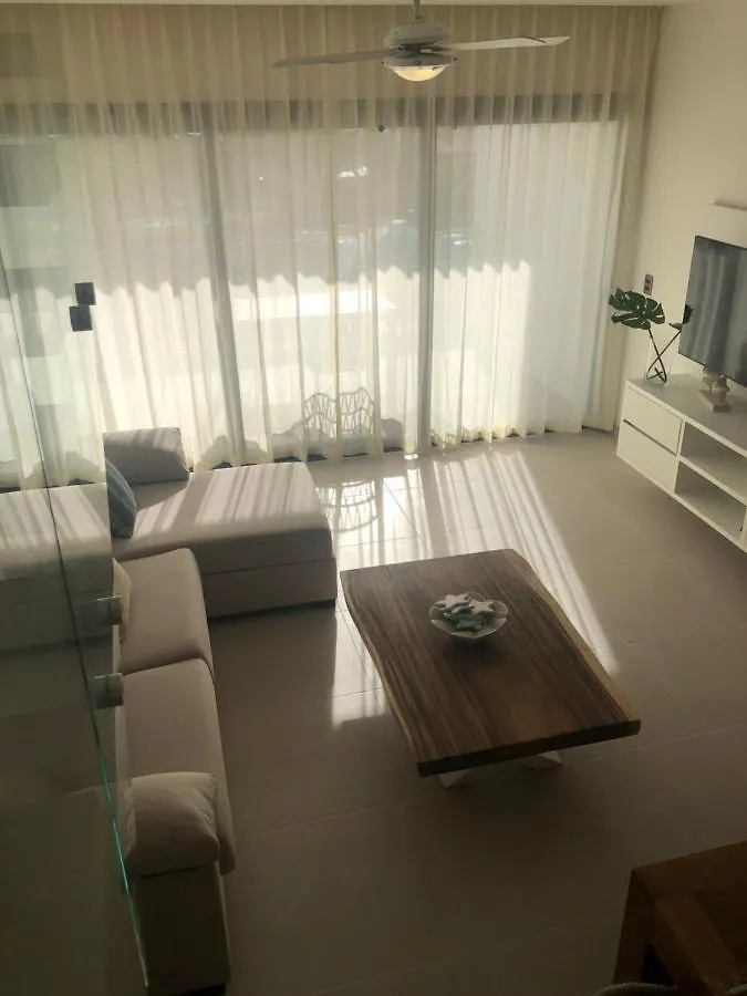 公寓 Hermoso Penthouse A Solo Pasos De La Playa 蓬塔卡纳 多米尼加共和国