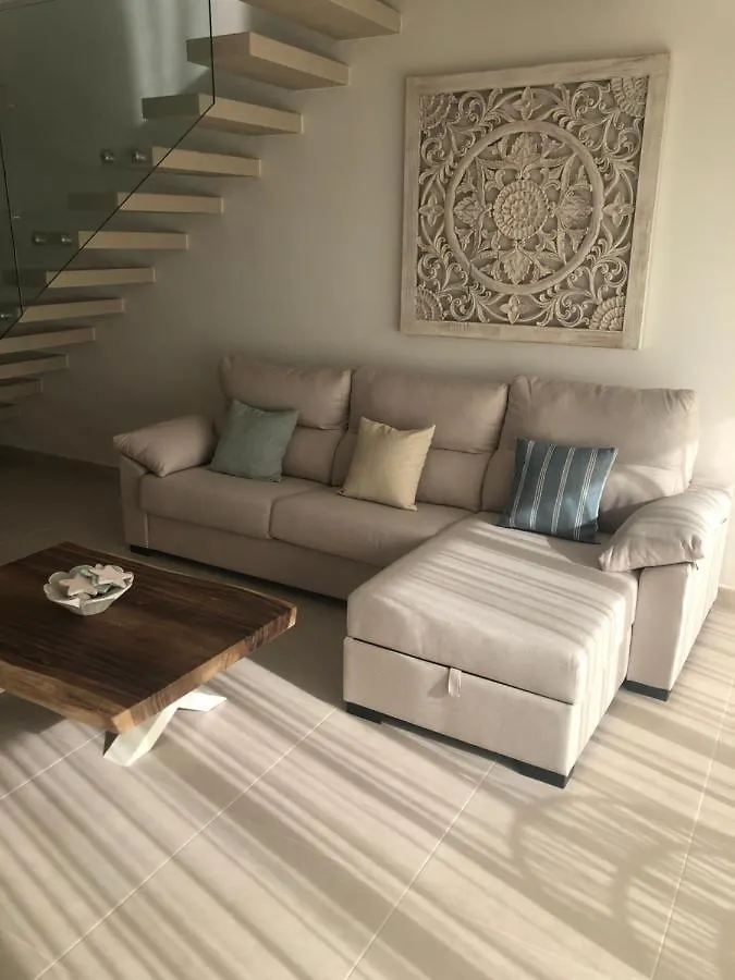 Hermoso Penthouse A Solo Pasos De La Playa 蓬塔卡纳